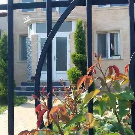 Beauty House & Burgas